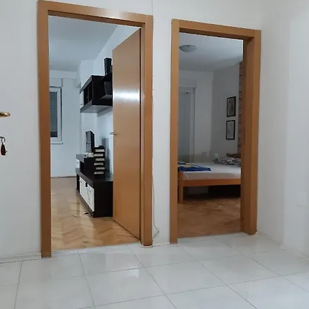 Kralica Milica Apartment *